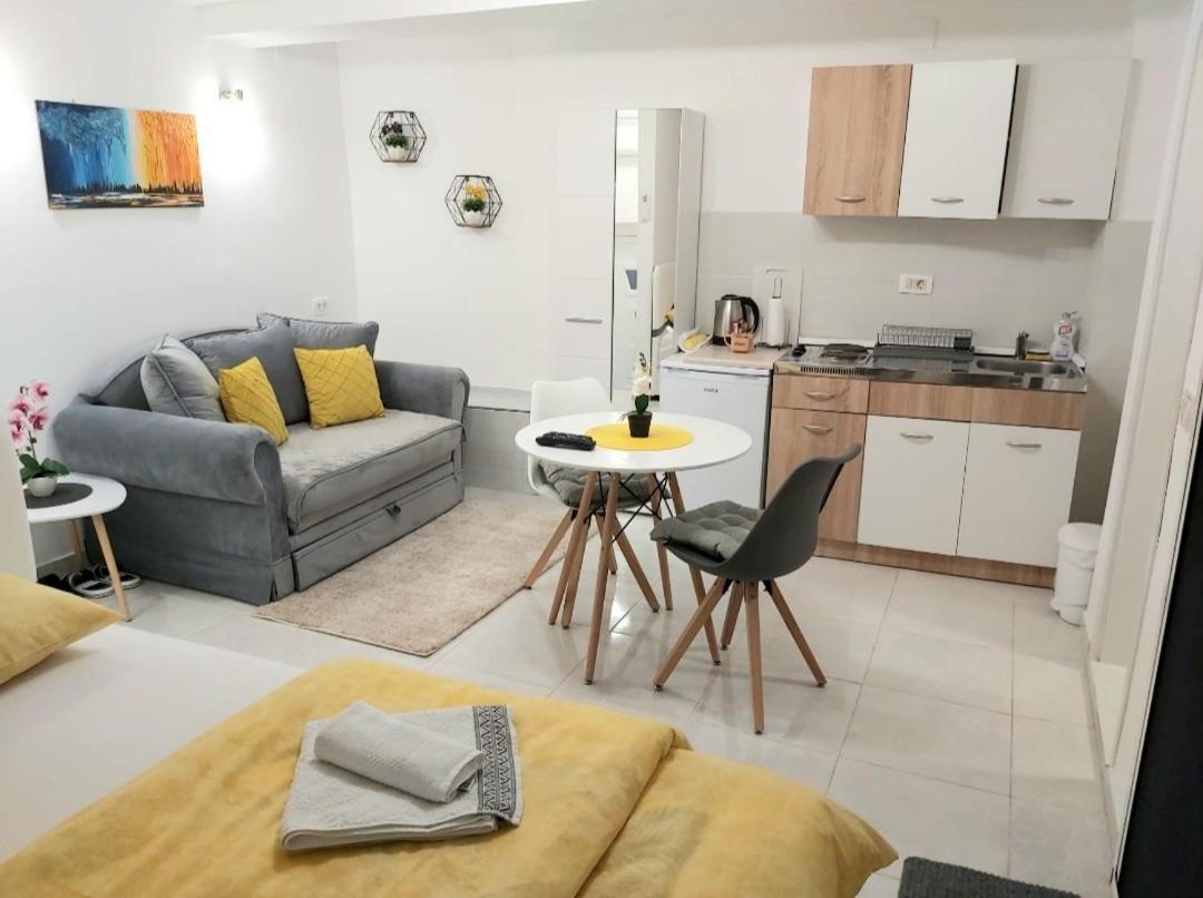 Apartment Marina Котор Екстер'єр фото
